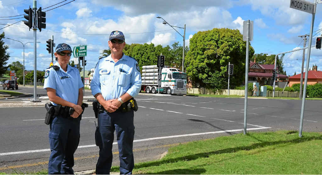 Constable Kirstyn Lister and Senior Constable David Kinsley assess the Wood and Albion St intersection. Constable Kirstyn Lister and Senior Constable David Kinsley assess the Wood and Albion St intersection.